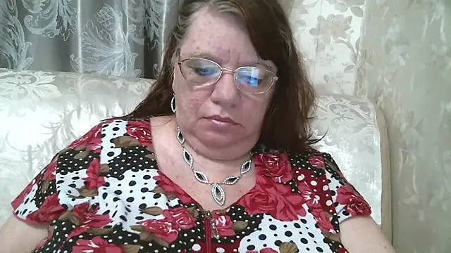 SusanaAhSun online show from April 13, 11:11 am