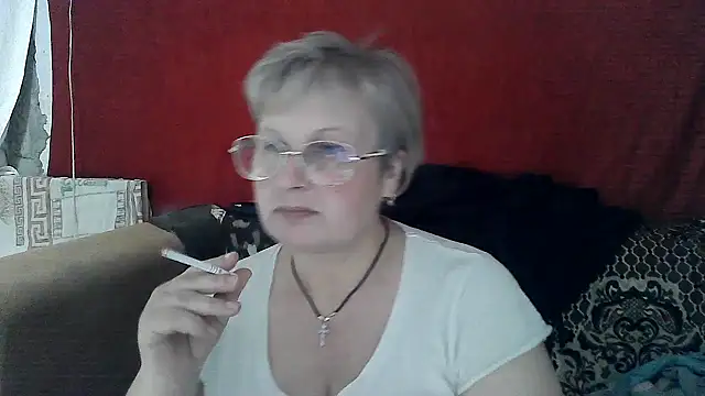 Gina Marlyn online show from February 9, 8:11 pm