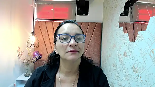 MarilynMiilf  online show from November 10, 7:31 pm