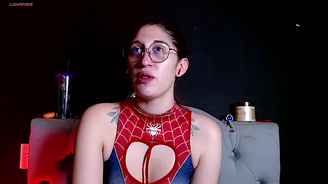 Red-moon1 online show from February 5, 4:48 am