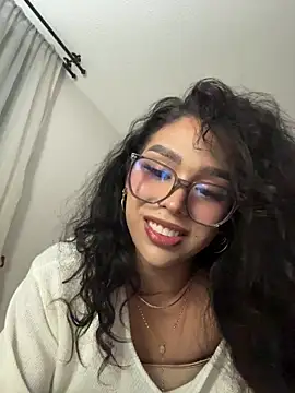 Samantha Bernardo online show from July 29, 5:07 am