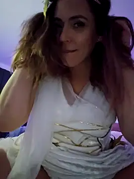 Ellie-L-Elizabeth online show from November 2, 4:16 am