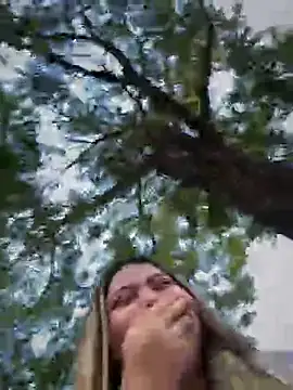 lunablossom  online show from October 5, 10:37 pm