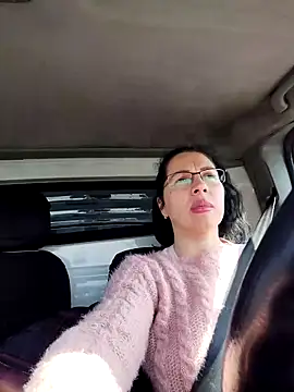 SquirtyMellissaLabia online show from March 14, 11:44 am