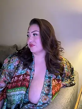 RosieDixx online show from April 13, 3:52 am