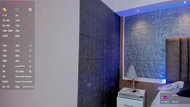 kimbrownn online show from April 13, 12:50 pm