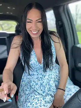 annablisss online show from April 13, 6:09 pm