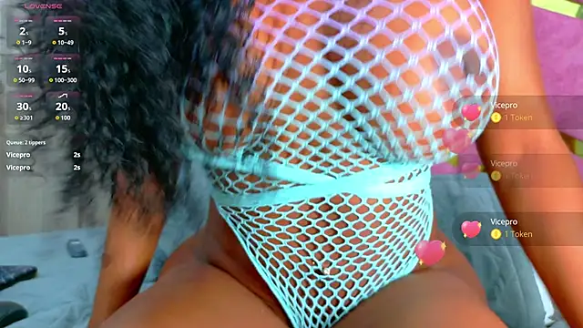 hornyhousekeeper  online show from November 15, 3:57 pm