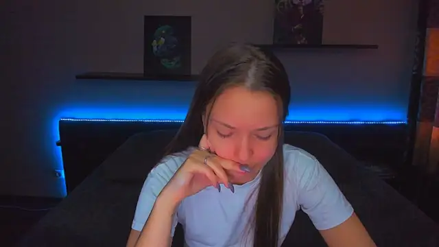 AlexaBarkley online show from February 20, 1:37 am