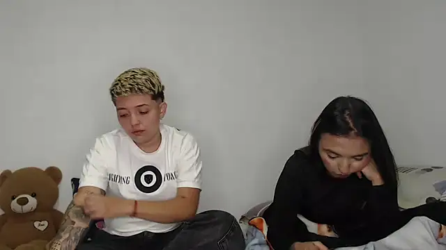 kathy luisa online show from March 20, 12:37 am