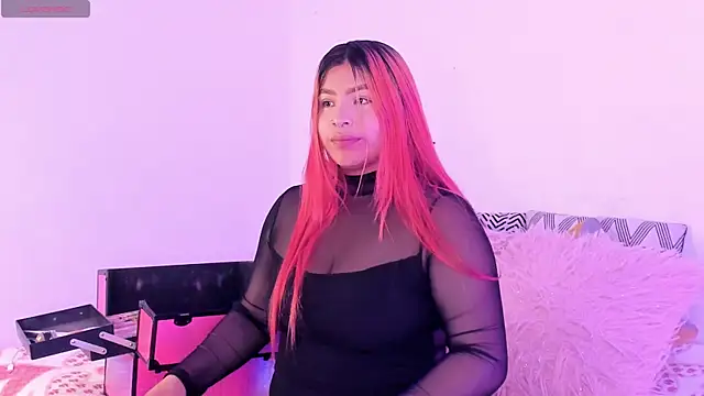 SophieRossi online show from September 30, 2:22 pm