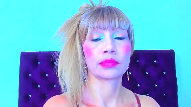 almabeckelt online show from November 26, 7:59 pm