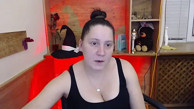 JosieJun  online show from October 30, 7:59 pm