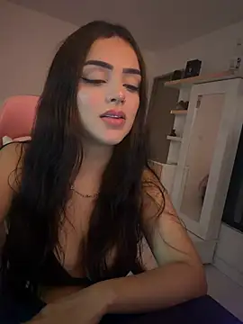 anniehart online show from May 5, 1:30 am