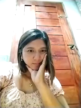 MS Isabella Snow92 online show from November 20, 10:00 pm