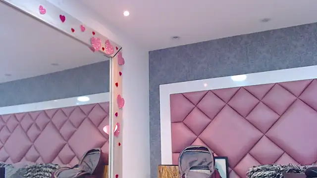 DanielaDuff online show from March 20, 7:41 pm