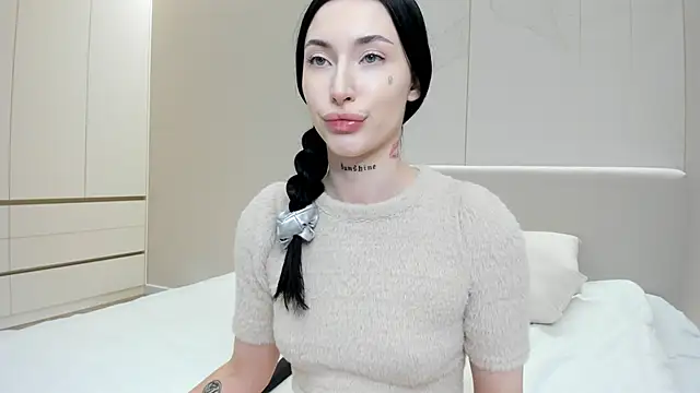 JenniferQueen11 online show from November 30, 11:58 am