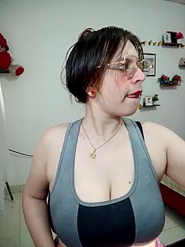 lorenitabella online show from March 13, 8:54 pm