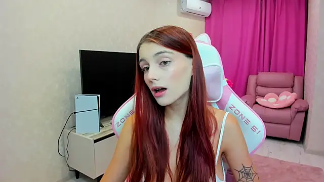 RedLipse online show from February 11, 3:30 am