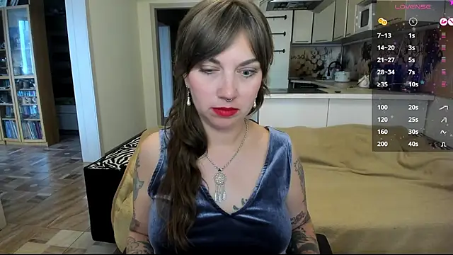 StacyTigerr online show from September 30, 9:37 am