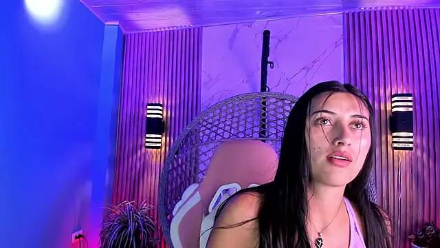 brenda moris01 online show from March 11, 3:00 am