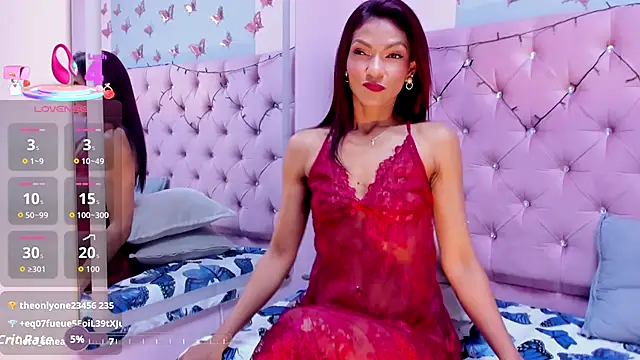 HannaPetit online show from December 13, 7:53 pm