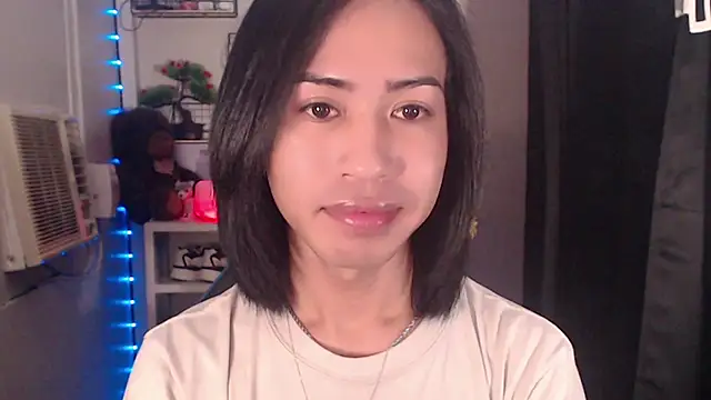 Manilagirl xx online show from January 8, 8:07 am