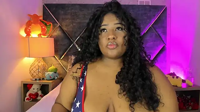 Snapshot of DannaFalco25 chatting on October 1, 8:47 pm DannaFalco25 online show from October 1, 8:47 pm