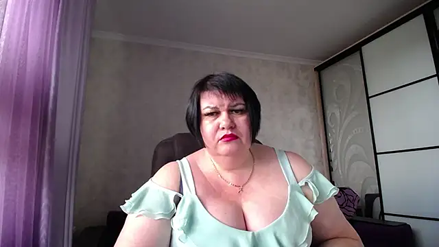 Snapshot of JuicyLady_Di chatting on September 26, 11:41 am JuicyLady Di online show from September 26, 11:41 am