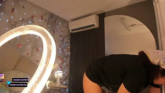 Katemoss70 online show from December 20, 12:31 pm