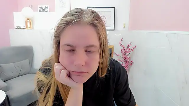 Snapshot of JadeSoft chatting on October 20, 1:36 pm JadeSoft online show from October 20, 1:36 pm