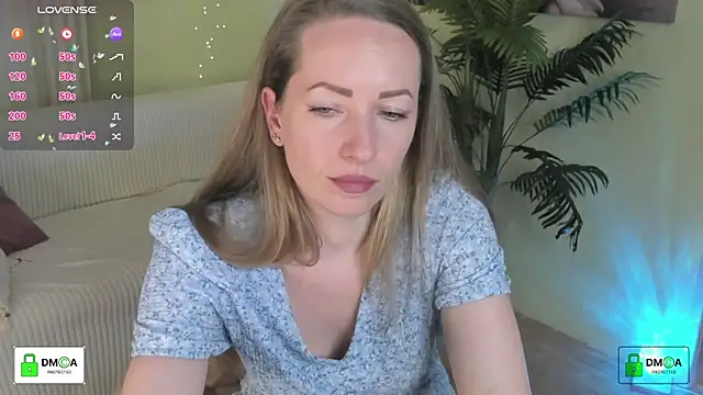 Queenymel online show from April 2, 4:15 pm