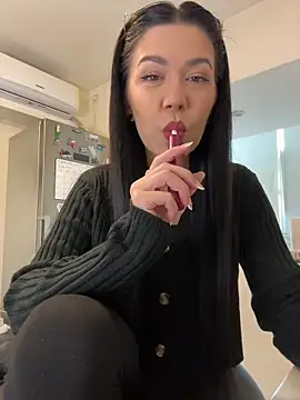 denise k online show from February 28, 12:37 pm