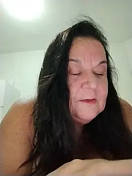 Yaya Mineira online show from March 14, 11:28 pm