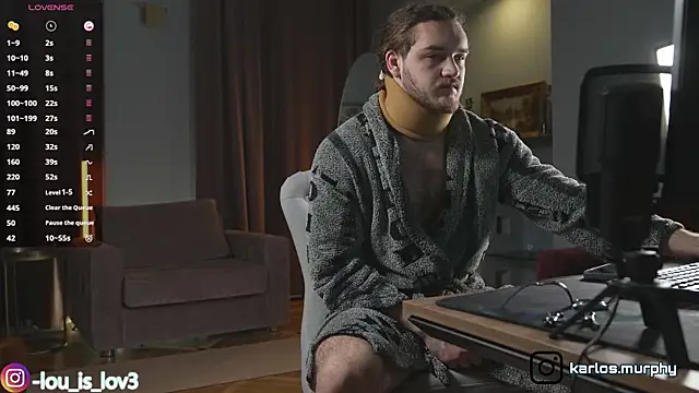 MrbigLouis online show from November 12, 4:10 am