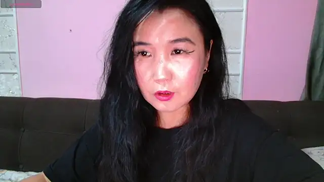 Snapshot of Bet_Lu chatting on October 21, 4:38 am Bet Lu online show from October 21, 4:38 am