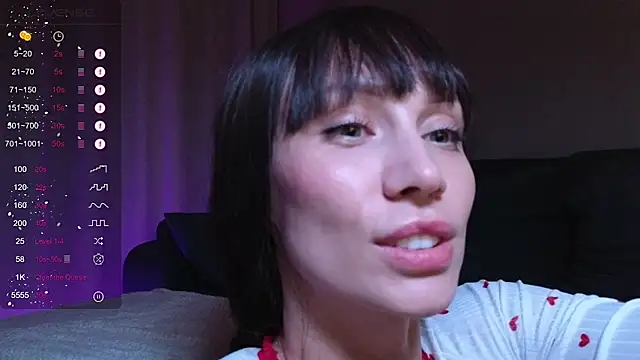 Snapshot of Alice_Wonders chatting on September 28, 10:26 pm Alice Wonders online show from September 28, 10:26 pm