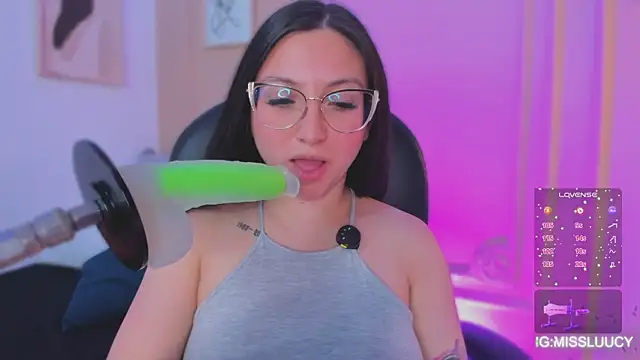 lucy neil online show from April 11, 7:25 am