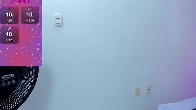 mommy cute online show from February 18, 8:41 pm