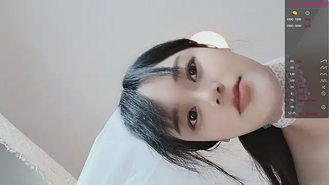 QiuPeiPeimmm online show from December 15, 3:50 pm