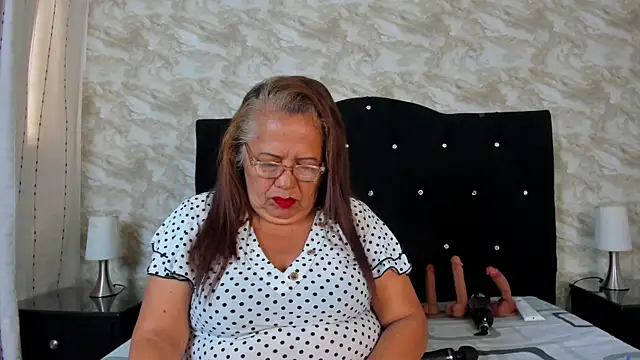 Keira Lennox online show from October 21, 11:36 am