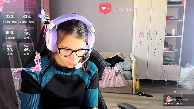 MollyLollipop online show from October 16, 4:59 am