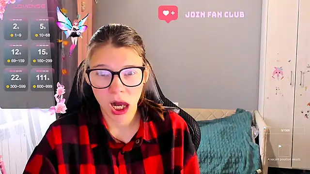 MollyLollipop online show from October 2, 5:01 am