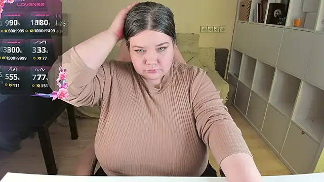 PlumPie online show from February 19, 2:38 pm