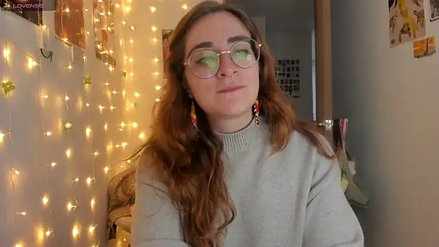 linda giggle online show from October 11, 12:26 am