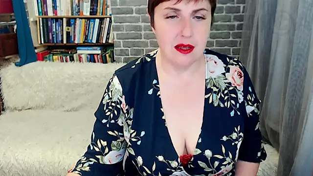 Rainbow lady online show from November 16, 2:50 pm