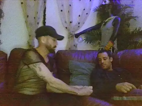 ItalianPapiDripDrip online show from December 5, 7:08 am