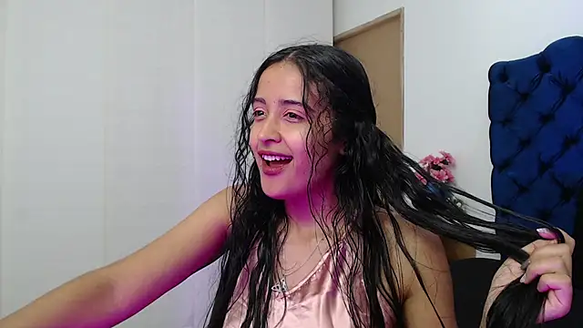 Lili666  online show from November 8, 3:22 am