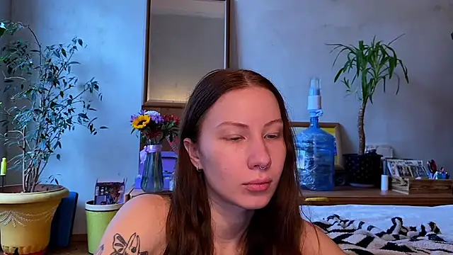 elfess online show from October 23, 9:48 am