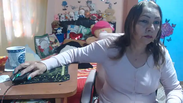 milfeddy  online show from November 5, 12:10 pm